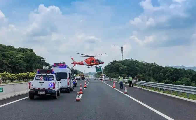 同德高速公路汽车救援案例